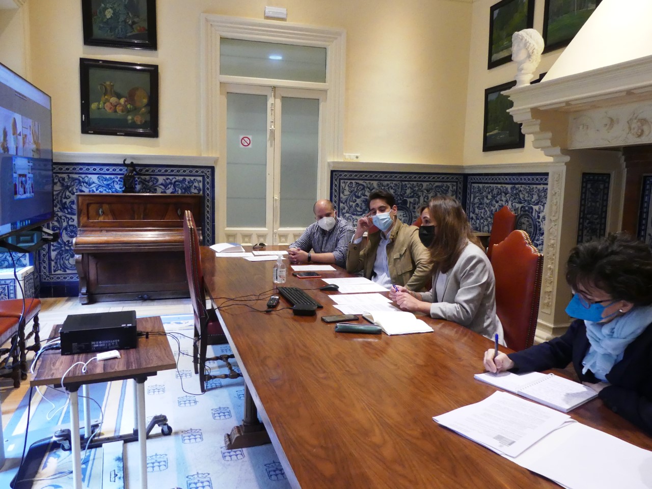 Reunión director provincial de Educación