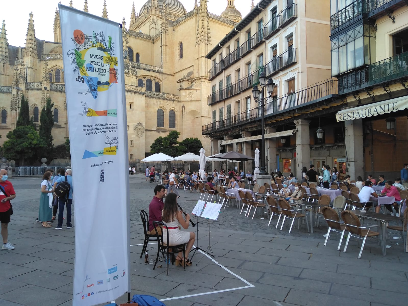 Segovia un oasis de cultura en la plaza mayor