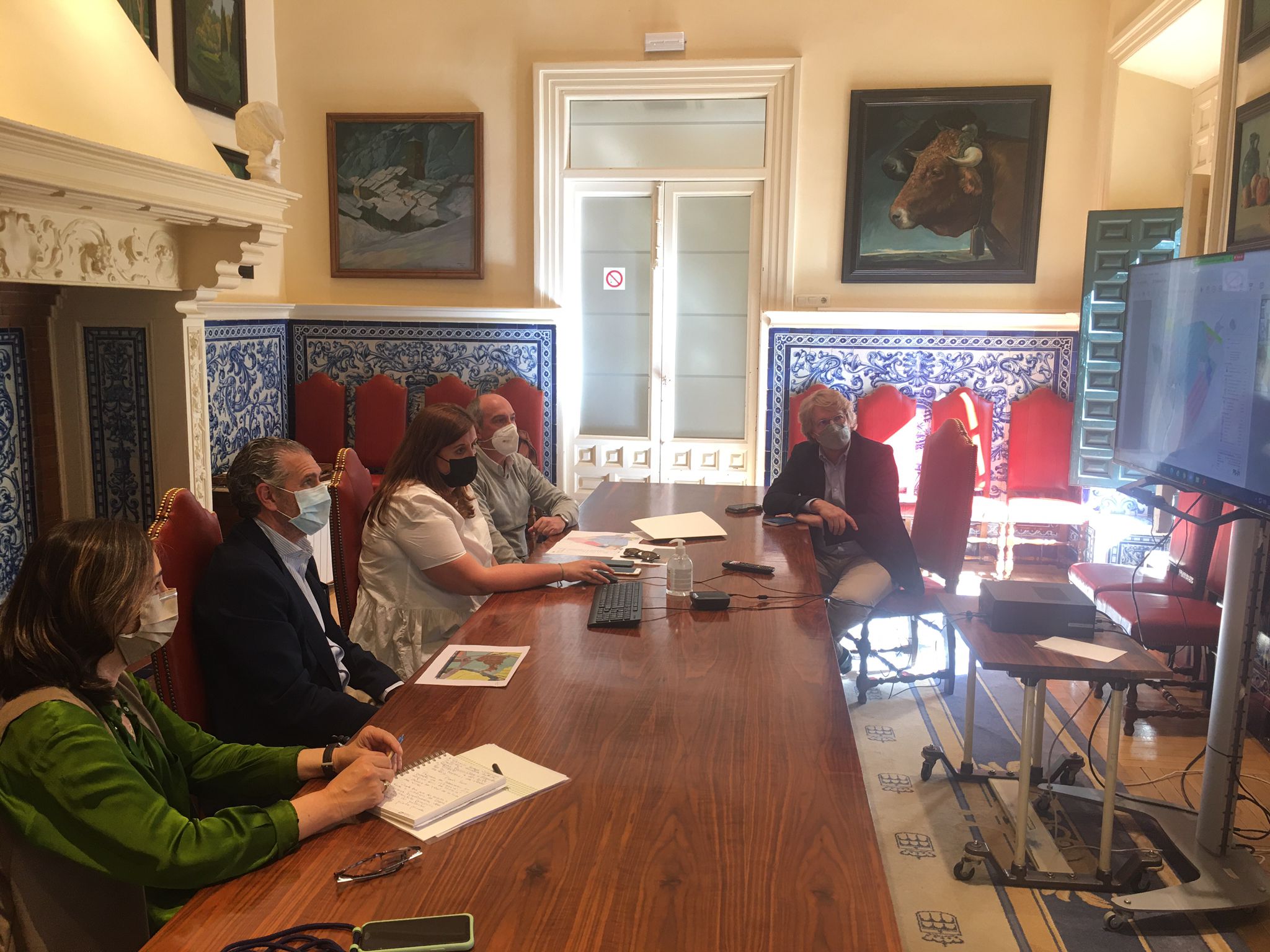 Reunión Ayuntamiento y FES Prado del Hoyo