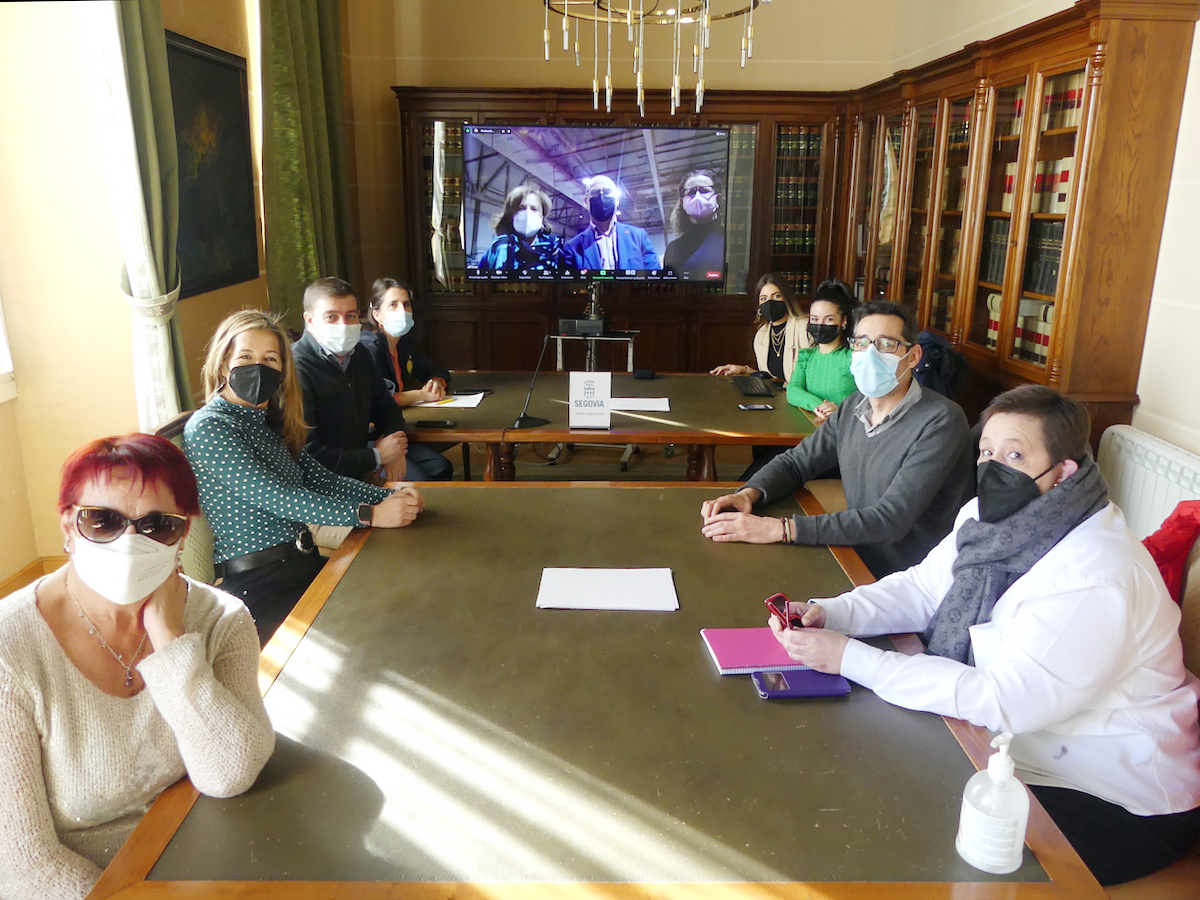 2022-01-19 Recepción de donaciones Segovia abraza a La Palma.JPG
