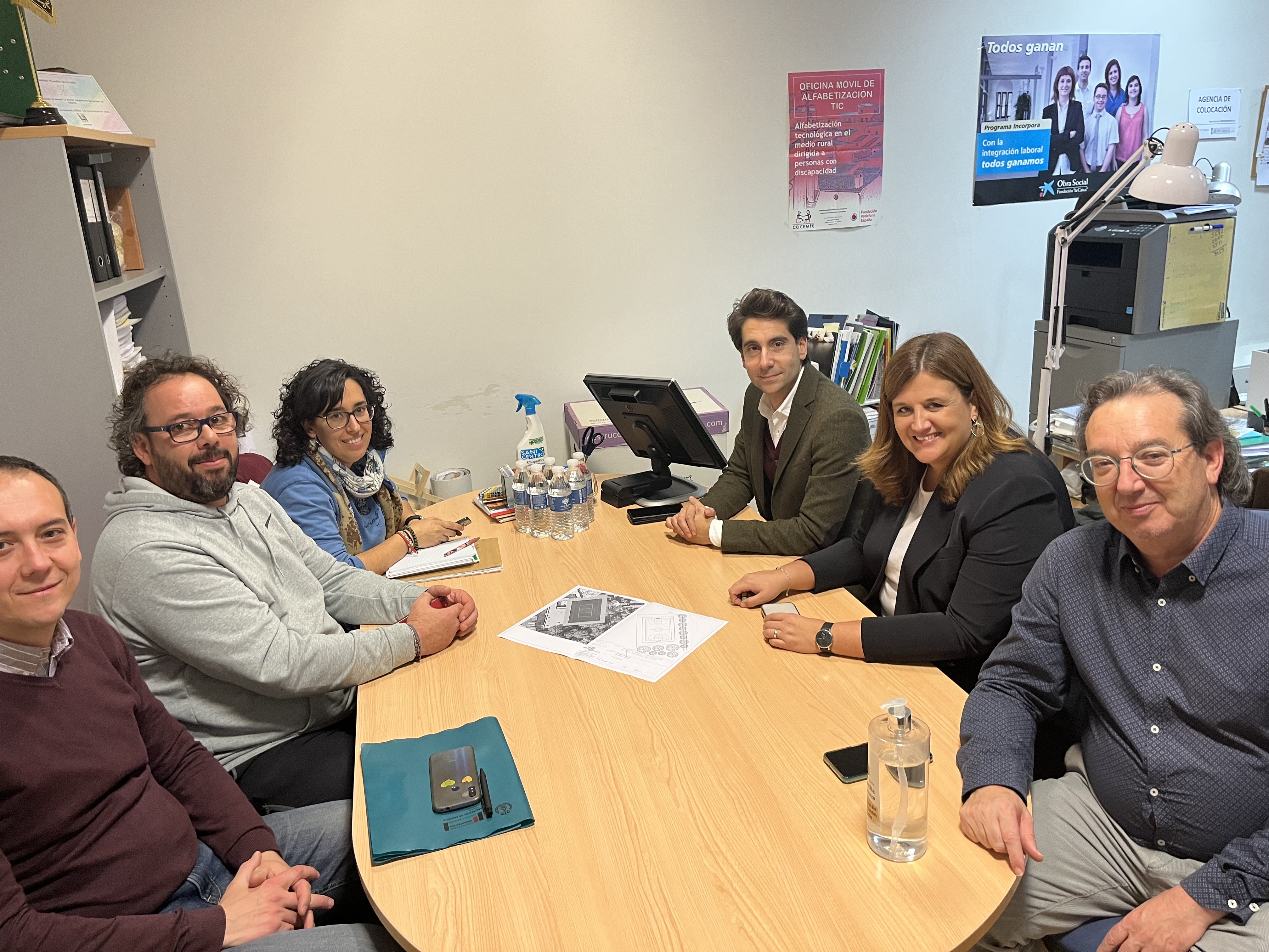 Reunión con la asociación de vecinos de San Lorenzo