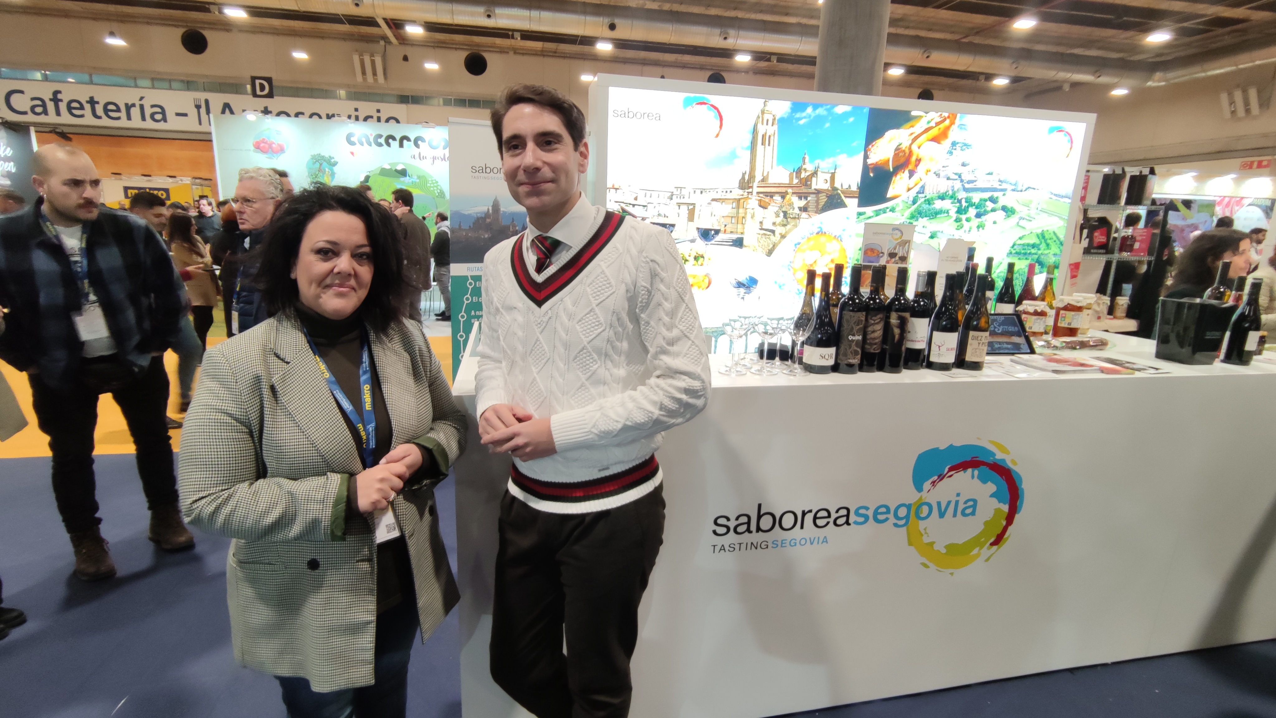 El concejal de turismo con Rocío Ruiz en Madrid Fusión 