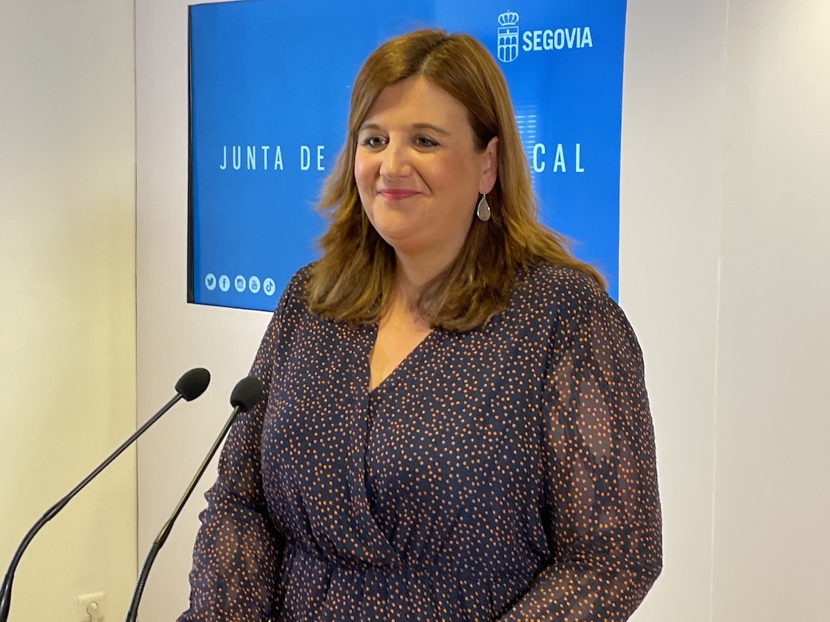 Clara Martin en rueda de prensa 