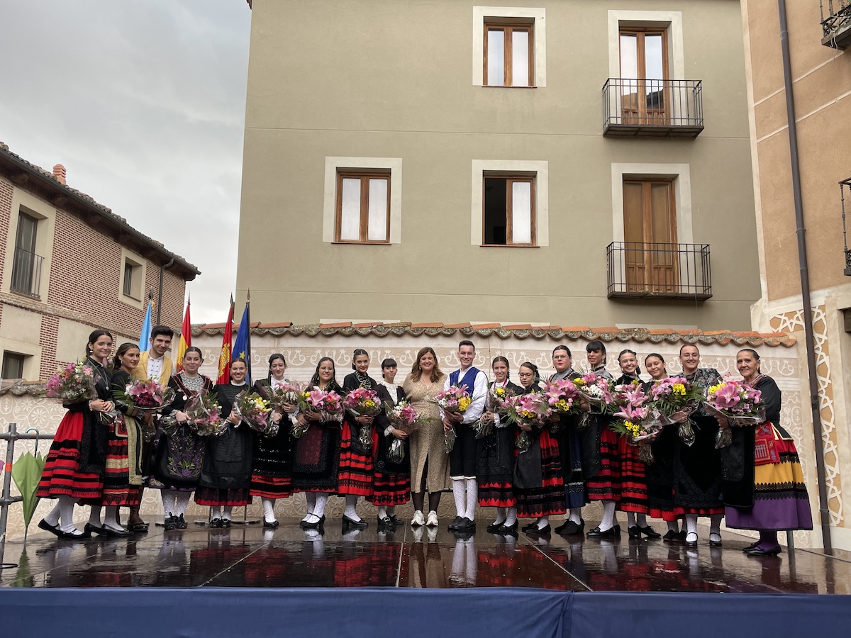 Presentación alcalde y representantes barrios Ferias y Fiestas San Juan y San Pedro 2023