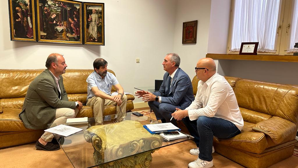 Reunión con el Vicerrector de la UVA