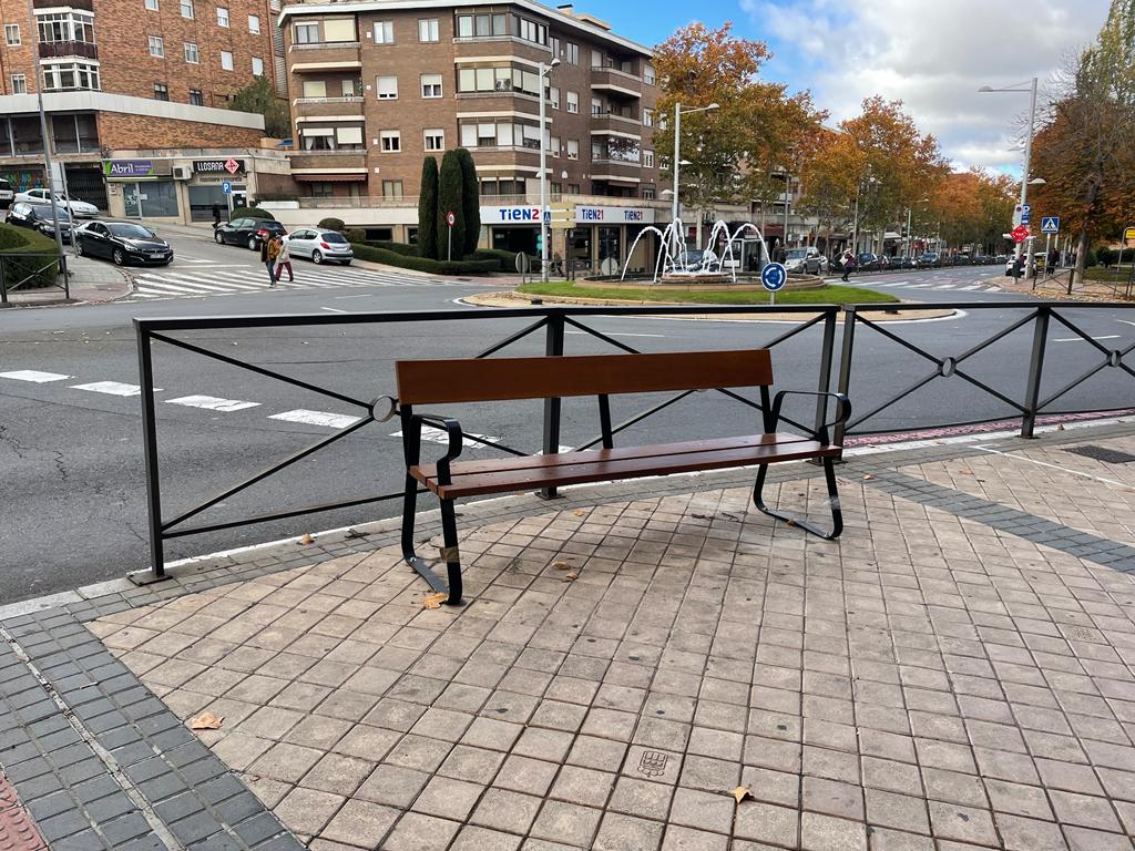 Nuevos bancos instalados 