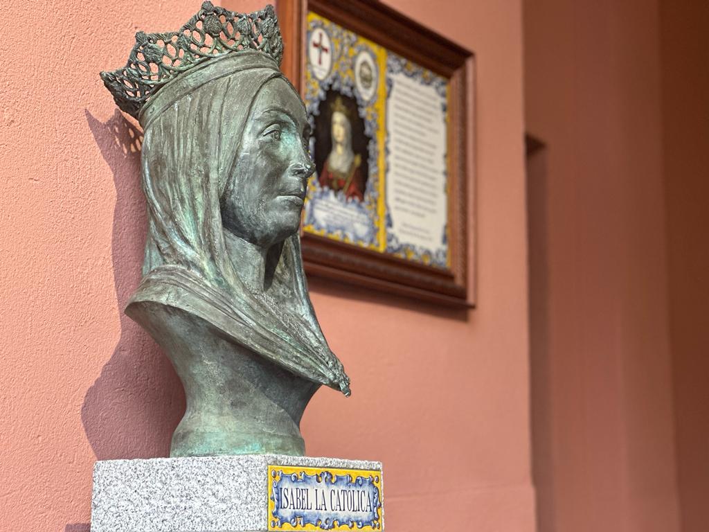 Busto de Isabel la Católica
