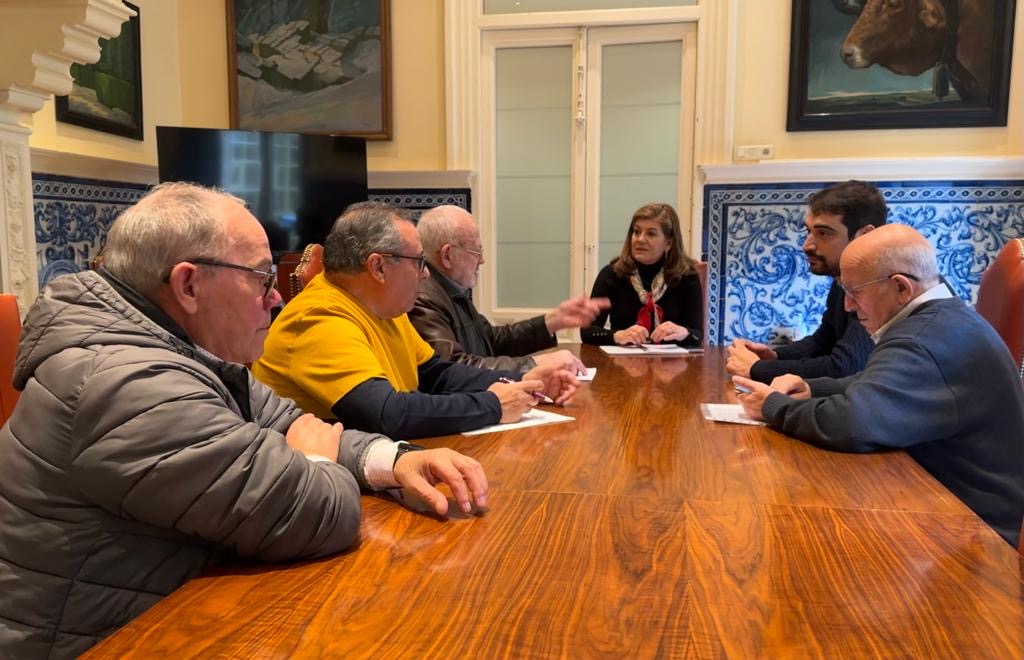 Reunión asociación de vecinos de Nueva Segovia 