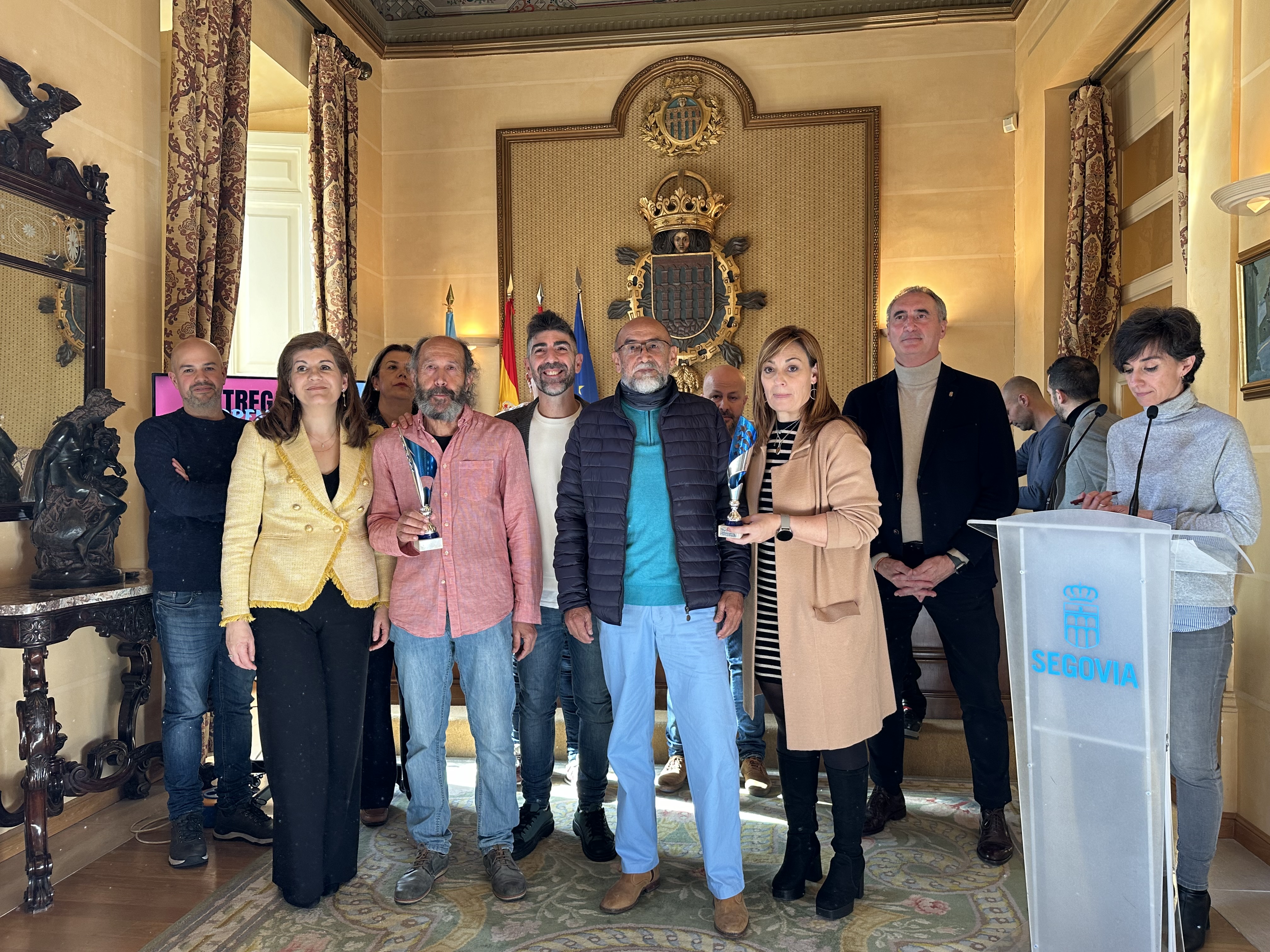  Entrega premios carrera Fin de Año salón 6