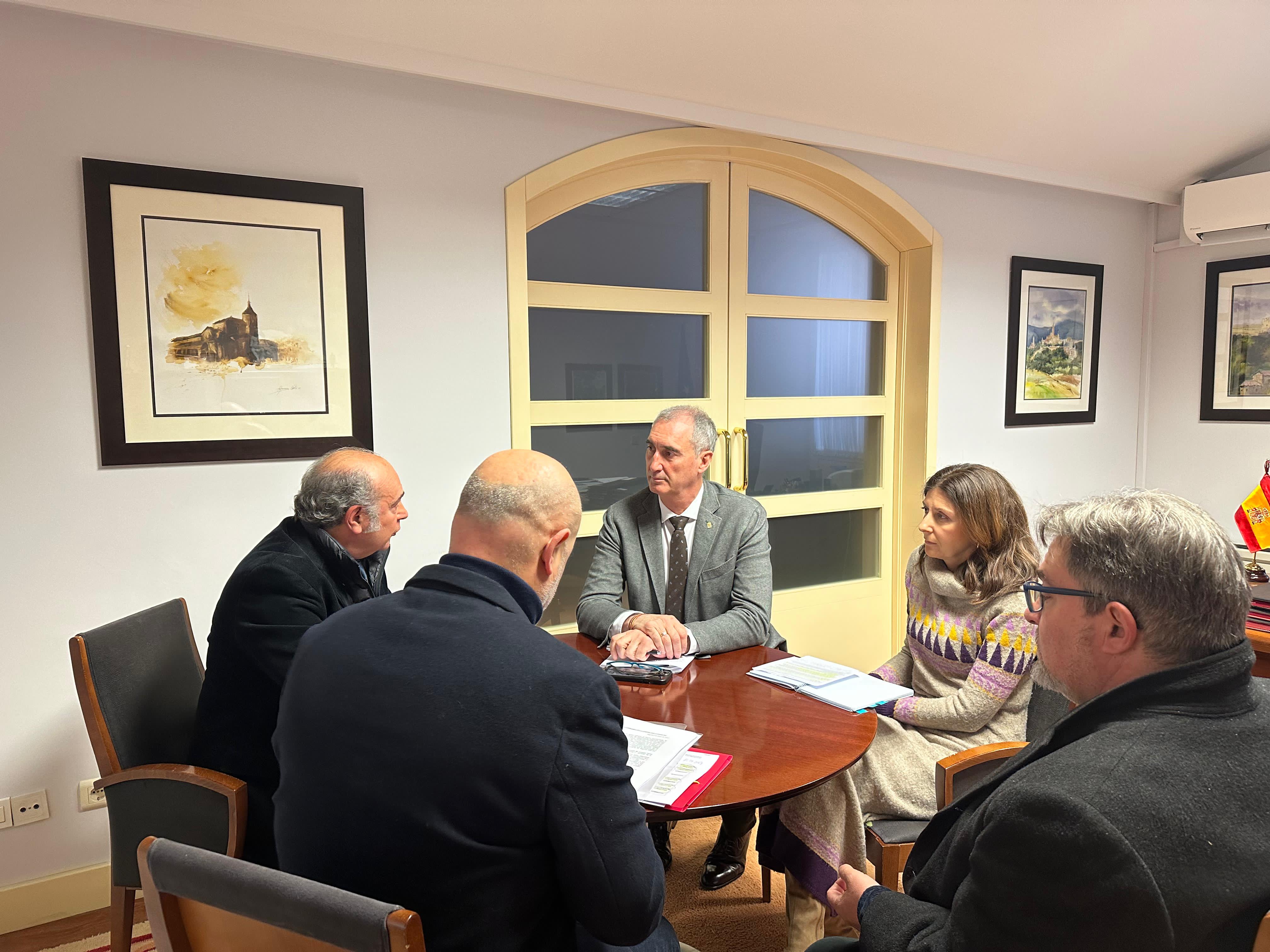 Artesanos ceramistas José Mazarías, Raquel Alonso, Juan Carlos Monroy, Jesús de la Cruz, Emilio Carrasco