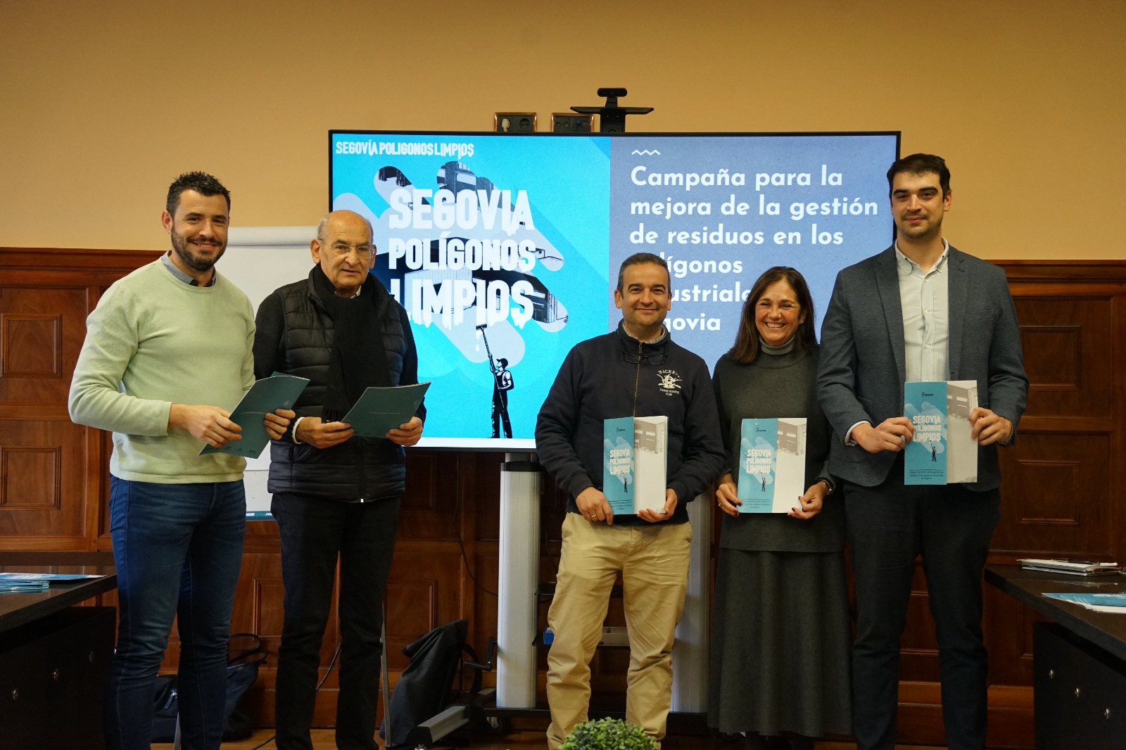 Presentación de la Campaña Polígonos limpios