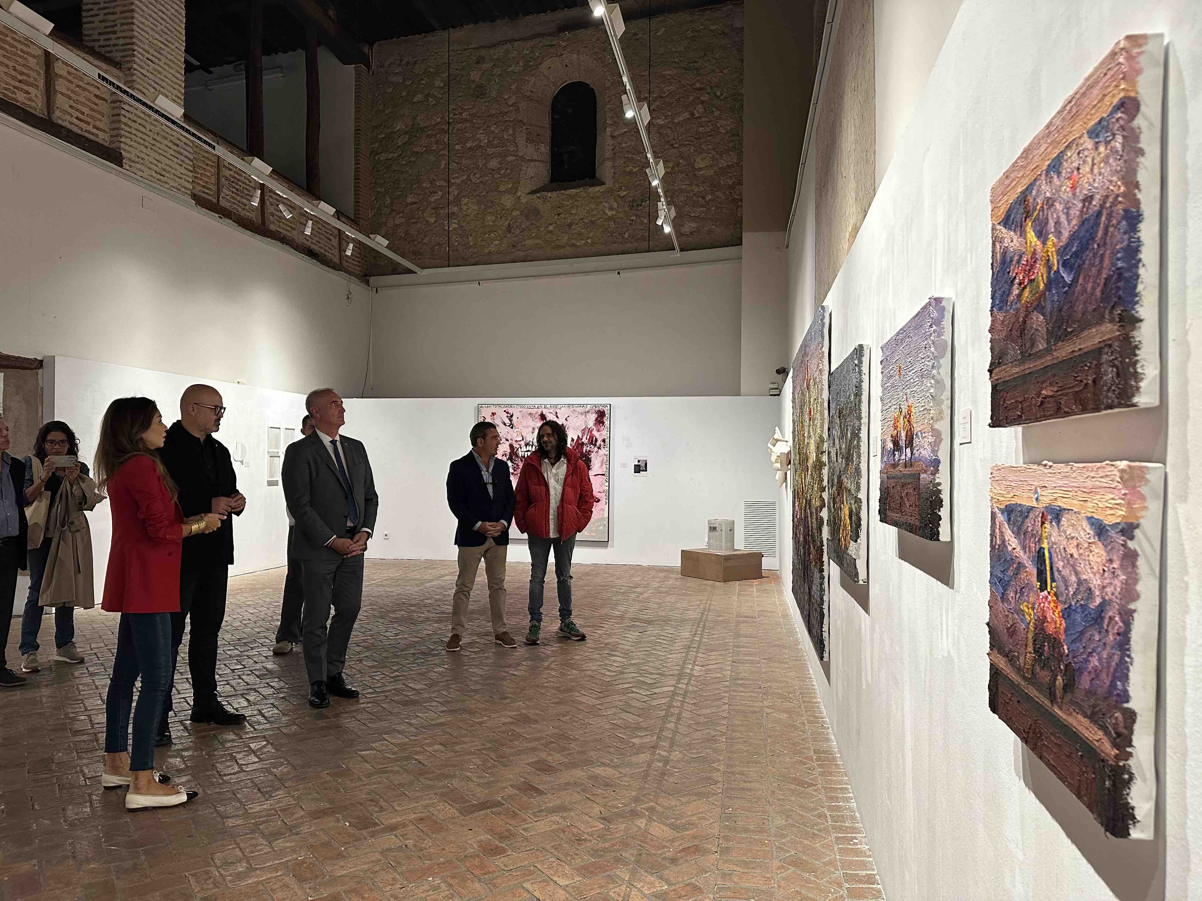 La Alhóndiga acoge la exposición del V aniversario de la residencia de artistas “El Núcleo”