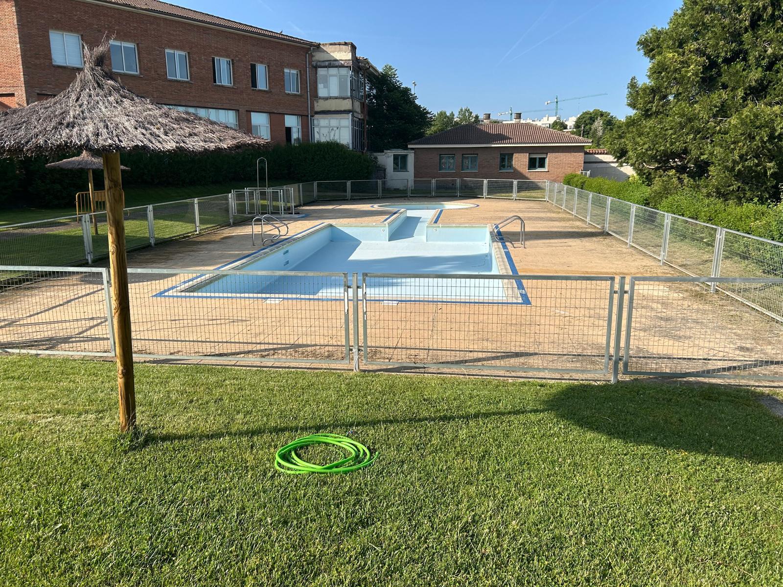 Obras piscina de verano
