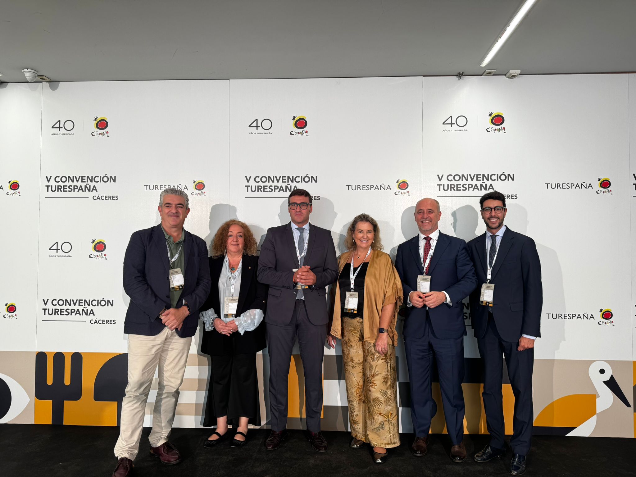 El equipo del área municipal de Turismo participa en la V Convención de Turespaña