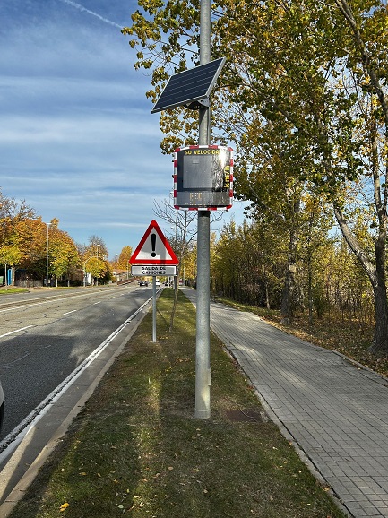 Radar pedagógico en la Avenida Juan de Borbón 