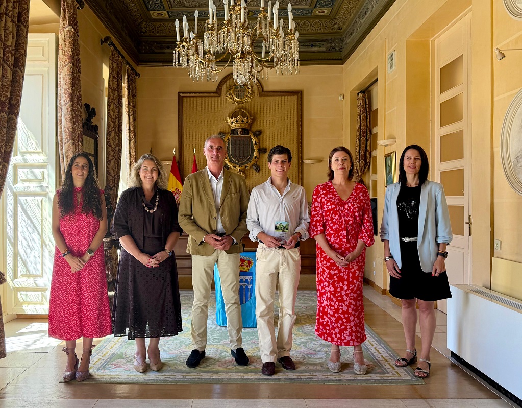 Recepción Jorge Oliva 