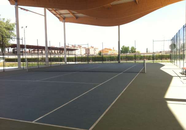 PISTA-CUBIERTA-DE-TENIS-1