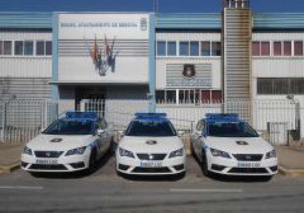 2020-03-31 Nuevos coches de policía 1-min