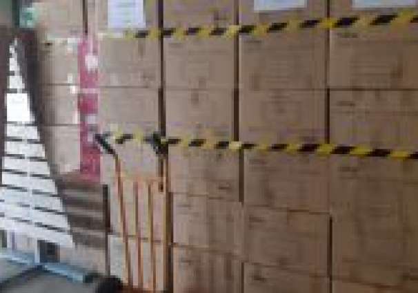 2020-09-25 cajas con mascarillas