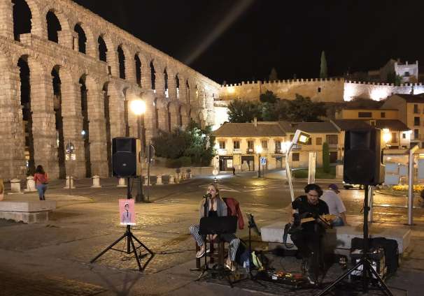 Café solo, gracias en Casares-La Bien Tirada