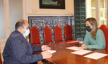 Reuniòn Ana Peñalosa con Labat