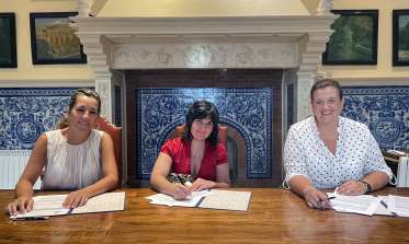 Firma convenio protectora de animales 2022