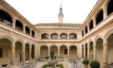 Claustro San Antonio el Real