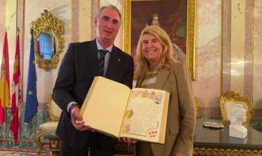 Ministra francesa Dominique Faure en Segovia