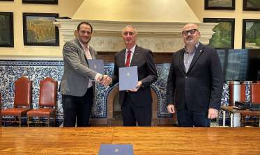Firma convenio Junta de Cofradías
