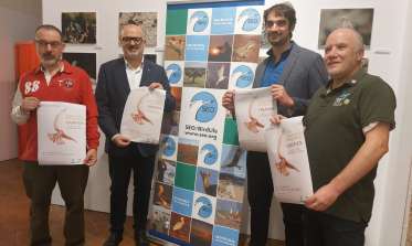 exposición “Crianza”, del fotógrafo y ornitólogo Juan Carlos Fernández