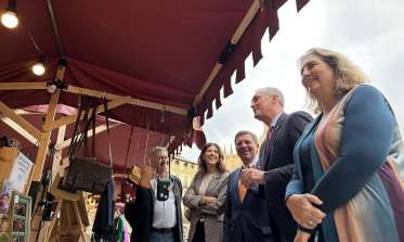 actos del aniversario de la proclamación de la reina Isabel de Castilla