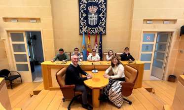 La asociación Síndrome de Down visita el Ayuntamiento