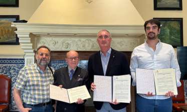 Firma convenio Aso Cristo del Mercado