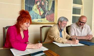 Forma Hay 2025