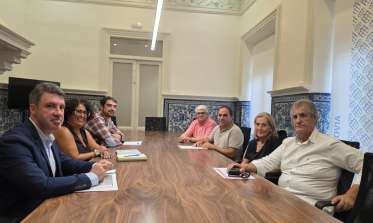 Reunión con los presidentes de las asociaciones de comerciantes de Segovia y la de Familiares y Enfermos de Alzheimer