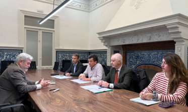 Reunión concejal urbanismo-representantes construcción y sector inmobiliario