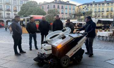 El Ayuntamiento prueba maquinaria innovadora para reforzar la limpieza viaria
