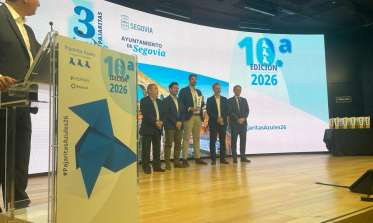 El Ayuntamiento de Segovia distinguido con tres Pajaritas Azules