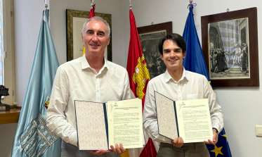 Firma del convenio de colaboración entre el Ayuntamiento de Segovia y la Junta de Cofradías