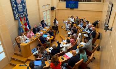 El pleno aprueba más de 10 millones de euros en inversiones para modernizar y mejorar la ciudad