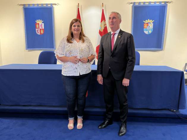 Visita institucional delegado territorial Junta.