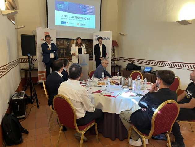 La innovación como motor para el desarrollo centra el Desayuno Tecnológico