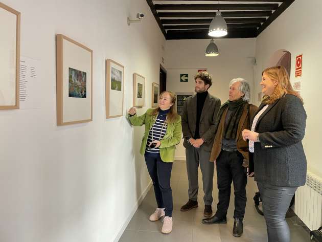 Inauguración de la Exposición Un paseo por la poesía