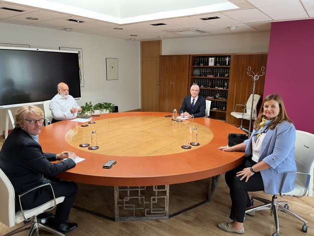 Reunión alcaldesa con presidente de RENFE y director de Operaciones octubre 2022