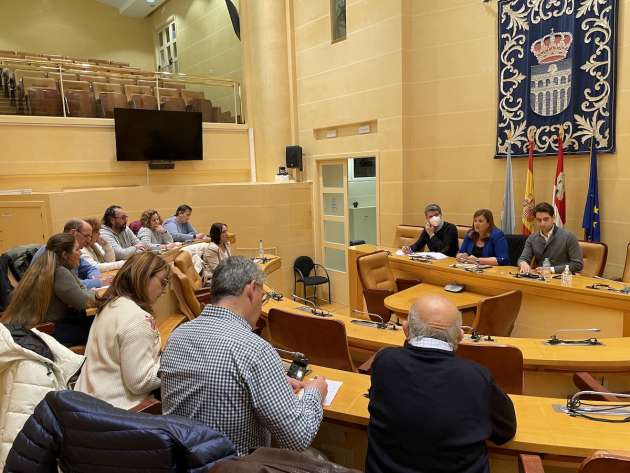 Reunión barrios Domingos de Patrimonio