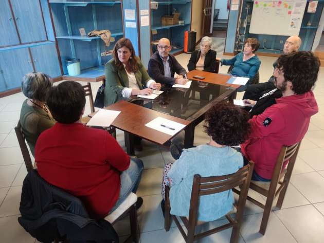 Reunión de la alcaldesa con la asociación de vecinos Justo y Pastor de El Salvador