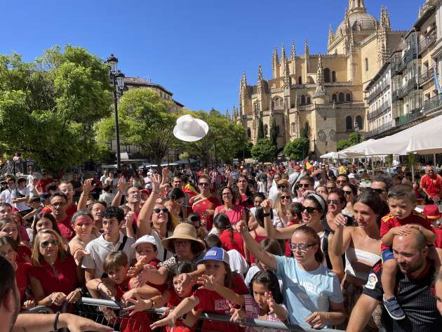 Final mundial fútbol femenino en la Plaza Mayor 