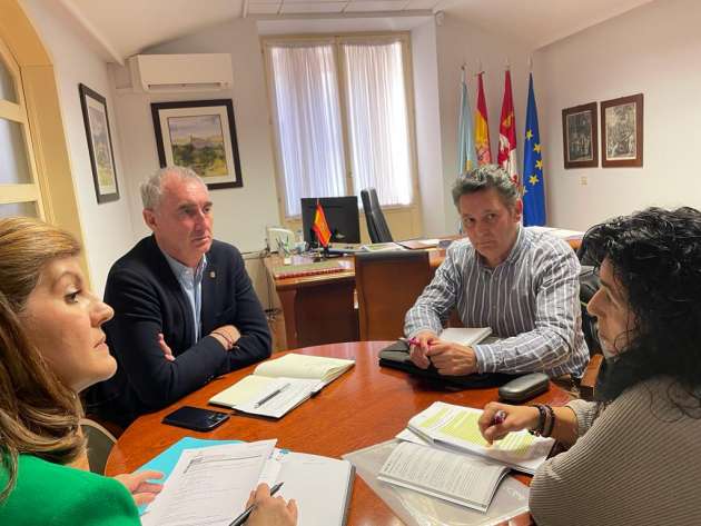 Reunión UGT - Contrato Servicio de Ayuda a Domicilio