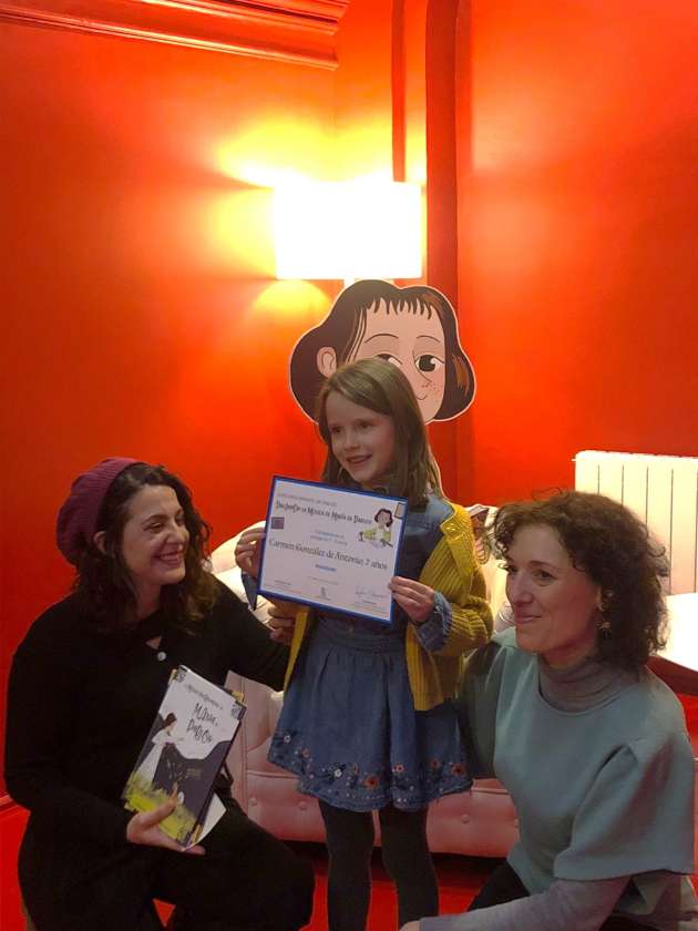 Premio concurso de dibujo María de Pablos