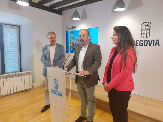 Presentación de la Semana de Segovia en el parque de atracciones de Madrid
